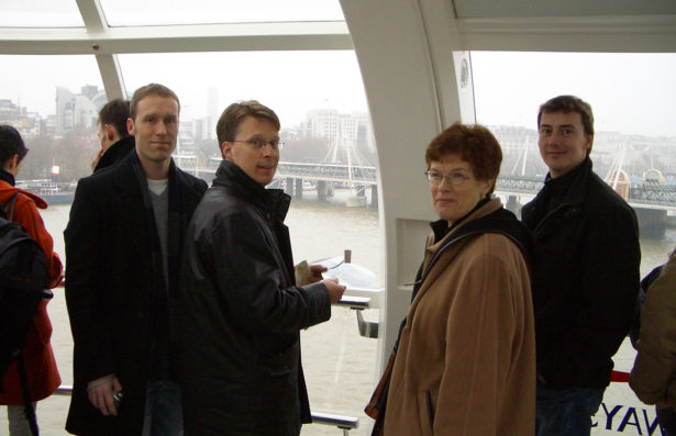 På besök i London 2004