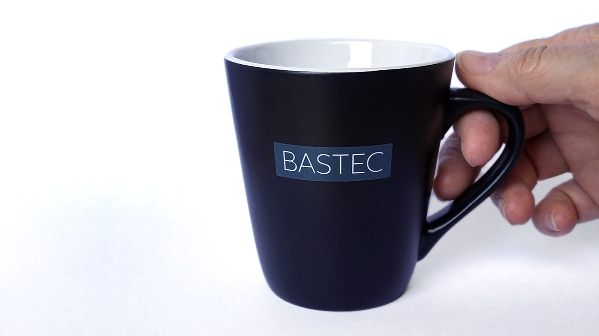 Bastec-mugg